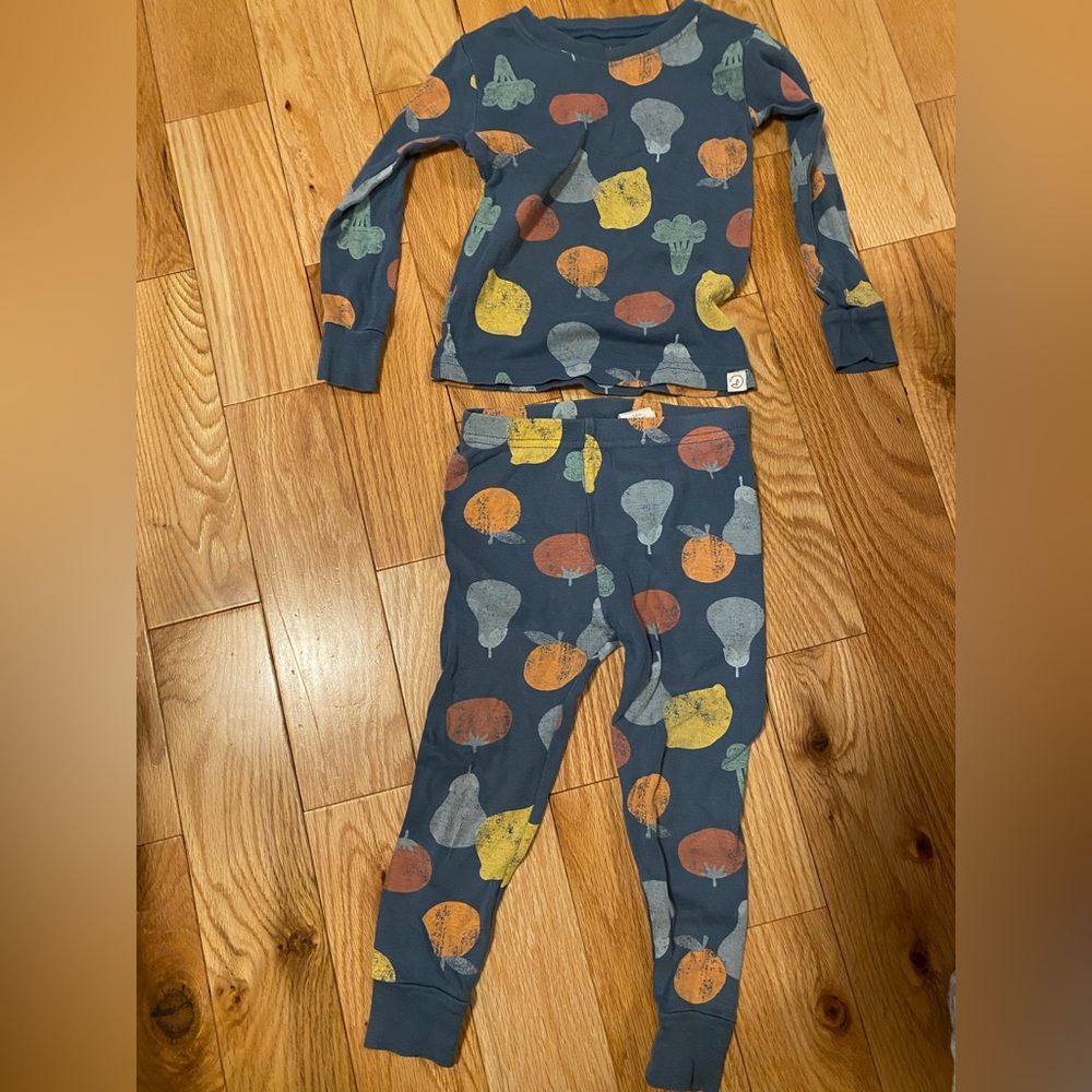 Organic cotton veggie pjs, 24 month size